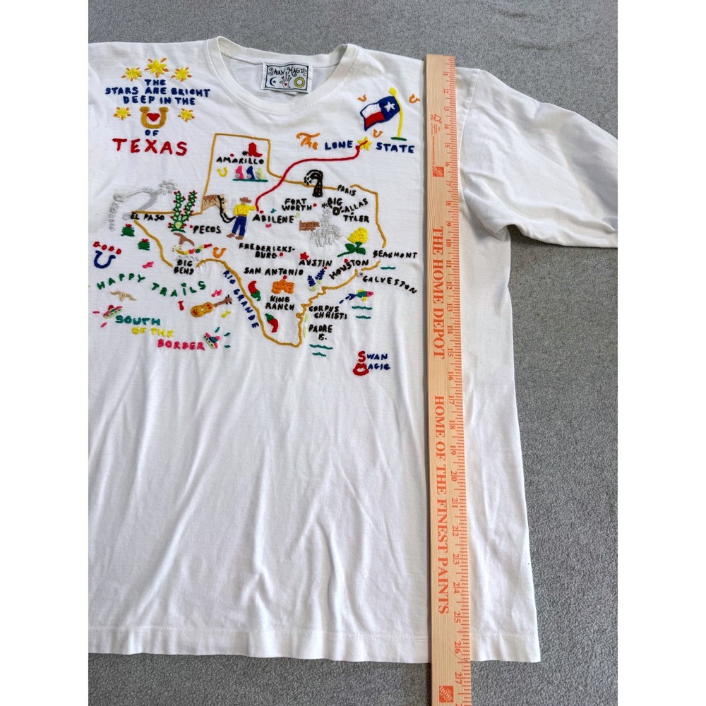 Vintage Style Texas Map Embroidered Tee Swan Magic Folk Art Graphic Shirt USA XL - Picture 7 of 9